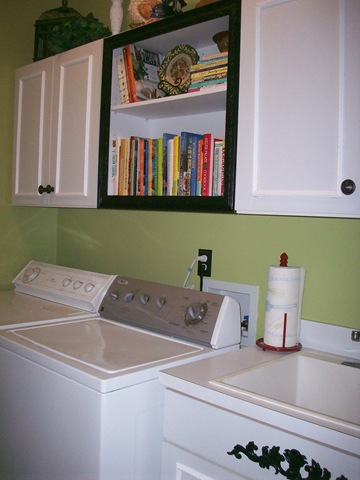 [Laundryroom0046.jpg]
