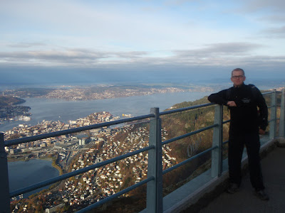 Me standing on Ulrikens the observation platofrm