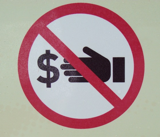 [moneyhandbanned_1[2].jpg]