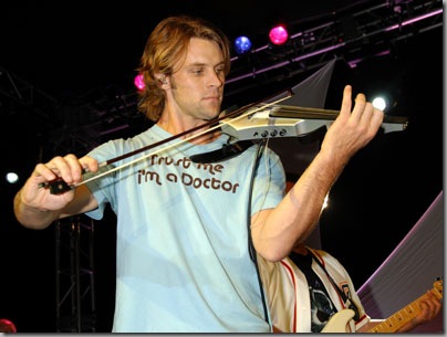 Jesse Spencer
Photo by Gilbert Flores
Television All- Stars "Band From TV" Concert
at Titan Stadium
July 26, 2008 - Fullerton, California
 
CelebrityPhoto.com
P.O. Box 1560
Beverly Hills, CA 90213-1560
TEL 310 786-7700 FAX 310 777-5455