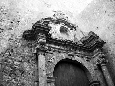 Ancient Church Decoration - 365 photo paths