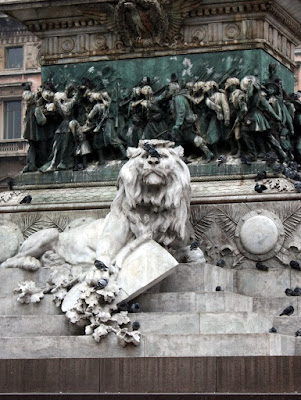 Lion Royalty - 365 photo paths