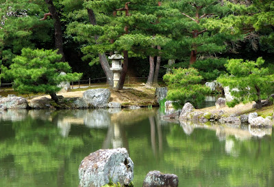 Kinkaku-ji Garden - 365 photo paths