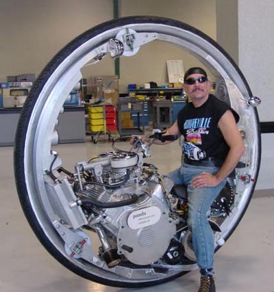 [mcLean-V8-Monowheel[8].jpg]
