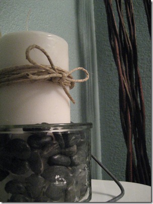 Candle w twine Candle w twine