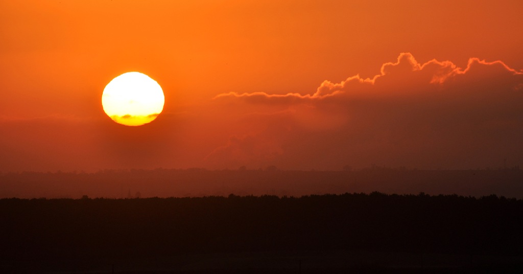 [sunset of the year[41].jpg]