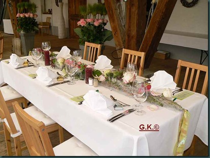 Tischschmuck a Tischschmuck a