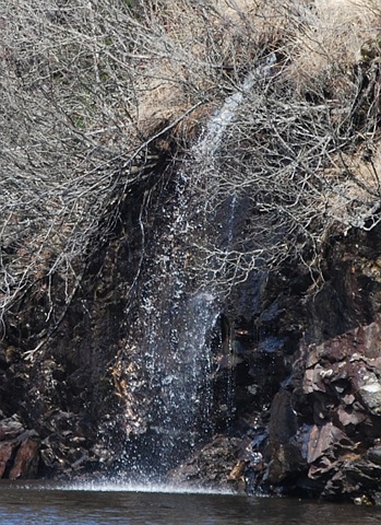 [water fall4[4].jpg]