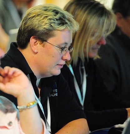 Diane Main and Kelley Hundley try to figure out SketchUp