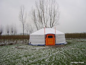 "Het Kleine Paradijs" Yurt in de winter