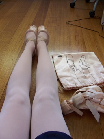 [Ballet 003[2].jpg]