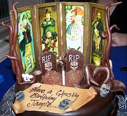 [Haunted Mansion Cake 1[19].jpg]