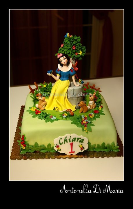[Snow White Cake 2[1].jpg]
