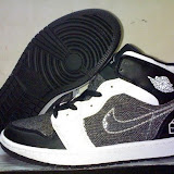 Air Jordan I (1) 17