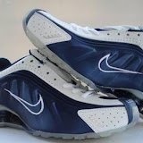 Nike Shox R4 09