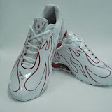 Nike Shox R4 Torch 23