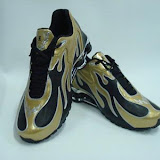 Nike Shox R4 Torch 17