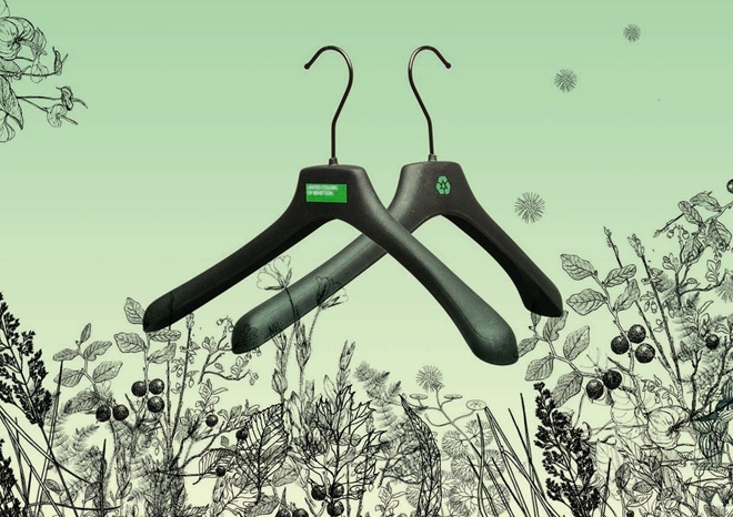 benetton-eco-friendly-hanger