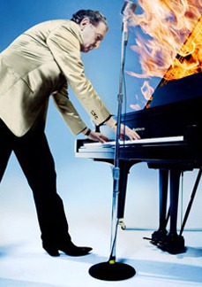 [jerryleelewis_lg2.jpg]