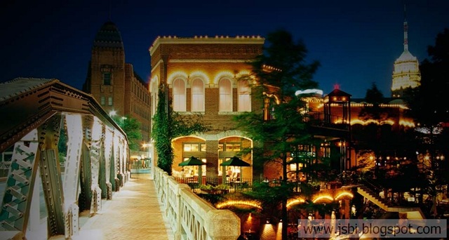 [RiverWalk_EN-US1417142760[2].jpg]