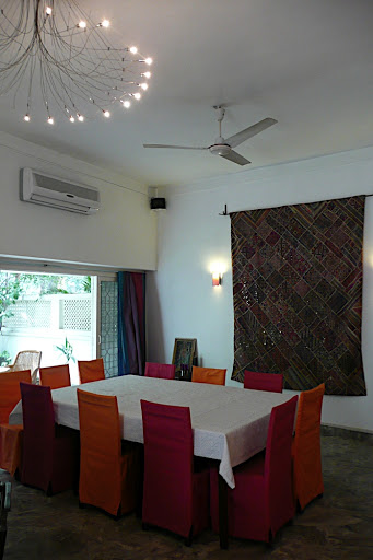 Khaas Boutique