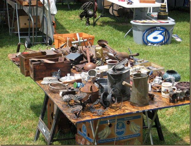 yard_sale2010-006