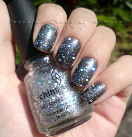 Tattoo - Risqué e Techo - China Glaze Tattoo - Risqué e Techo - China Glaze