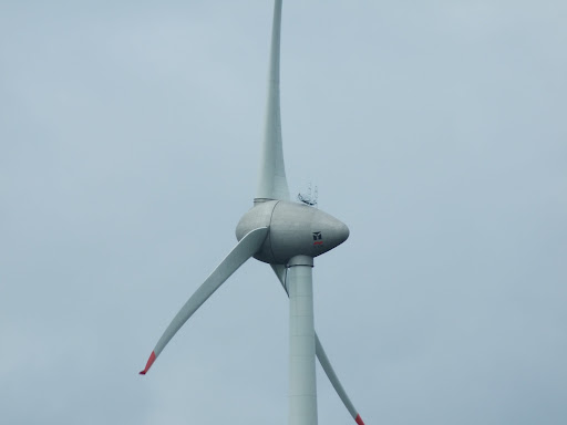 Onze éoliennes de 6MW à Estinnes ! - Page 3 DSCF4151.JPG