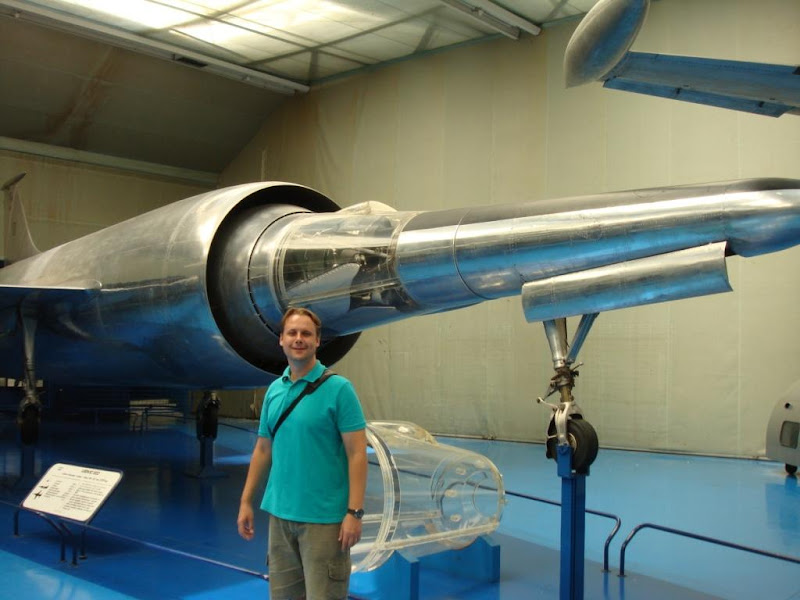 Cmte Cleiton Horta no Museu de Le Bourget