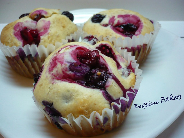[Whole Grain Mixed Berries Muffin[1].jpg]