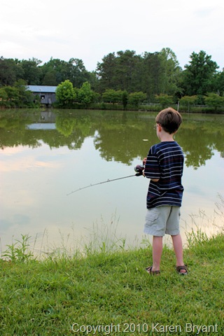 [fishing_sm[17].jpg]