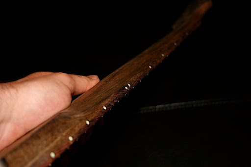 3 mm side inlay dots.
