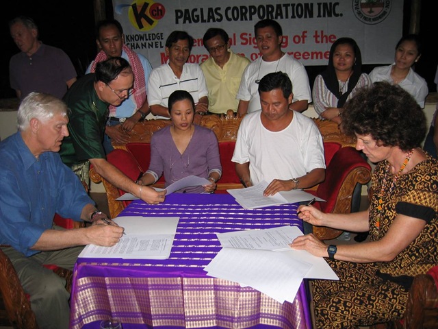 [Synergos Senior Fellows_ARMM trip 03[4].jpg]