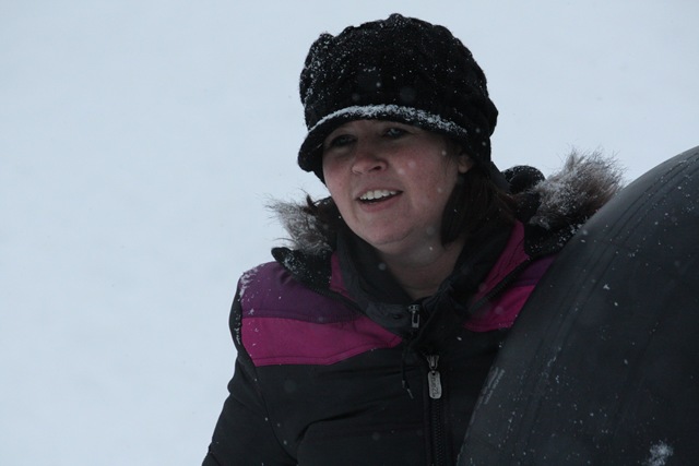 [12-30-09 sledding (137)[2].jpg]
