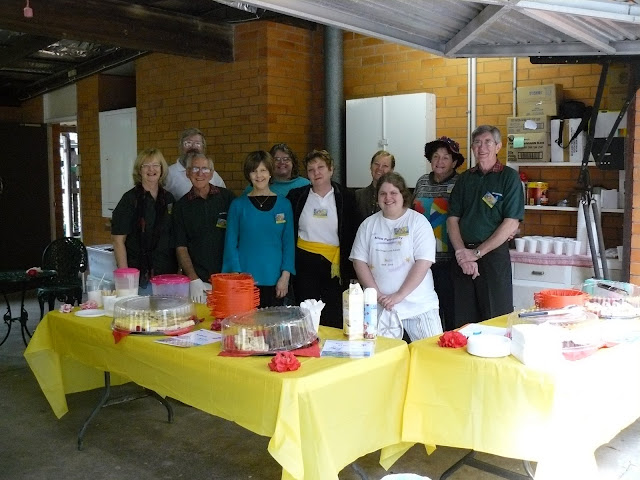 Sausage sizzle at Larwood St