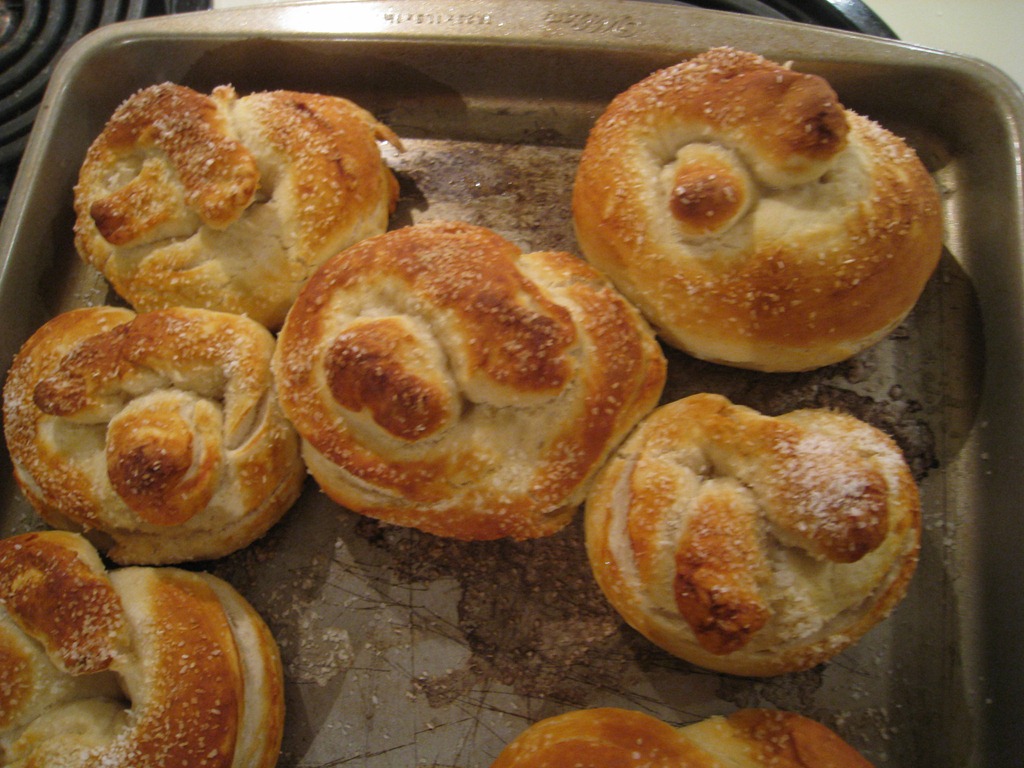 [Homemade Pretzels 028[3].jpg]