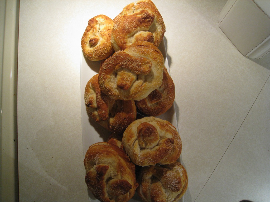 [Homemade Pretzels 032[3].jpg]