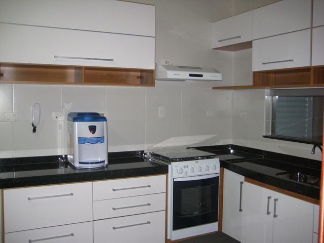 [Cozinha201002040032.jpg]