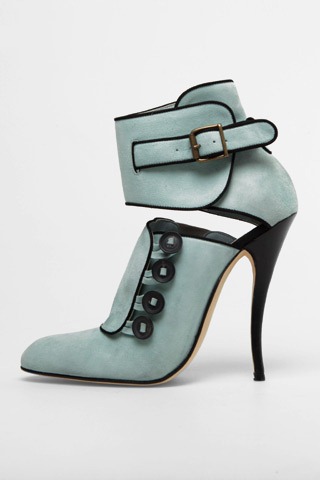 [Manolo Blahnik Boot[3].jpg]