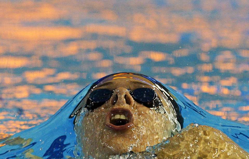[swimming[3].jpg]