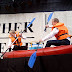 ?In einem Boot?