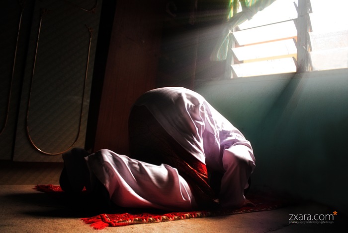 sujud rays