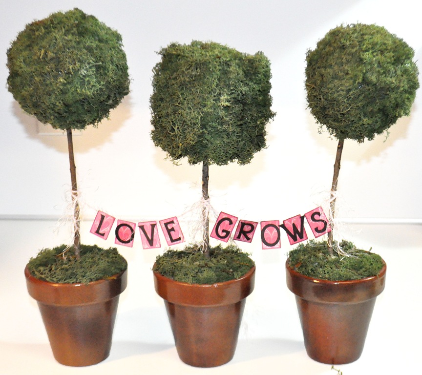 [MINI BANNER ON TOPIARY[5].jpg]