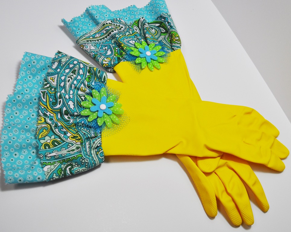 [RUBBER GLOVES1[4].jpg]