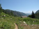 http://lh3.ggpht.com/_Vkwoux6RVCU/SNyfL-zzE3I/AAAAAAAAFbM/2jmawl7Sp2M/MercantourJ7_012.JPG