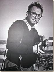 verger-pierre-verger-com-sua-inseparavel-camera verger-pierre-verger-com-sua-inseparavel-camera