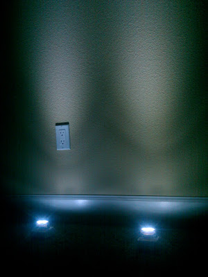 Pretty good LED spotlights, 3 for $6 (pictures included) :  wedding lighting diy IMG 20100311 232332