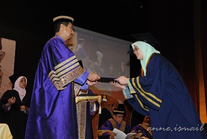 UITM (100409)-B