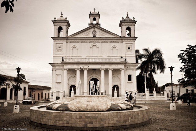 [Suchitoto48[3].jpg]