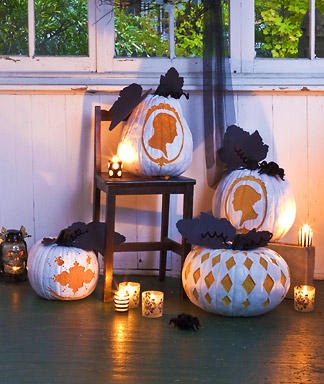 [Halloween-Craft-Victorian-Pumpkins_full_article_vertical[2].jpg]